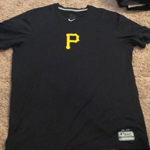 Nike Pittsburgh Pirates Dri- Fit